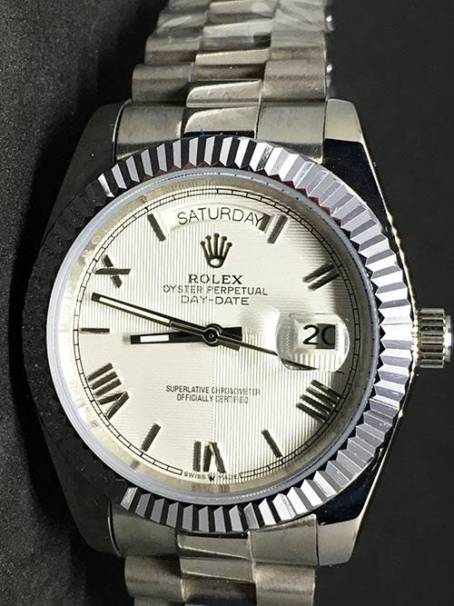 Replica de reloj Rolex Day-Date 12 (40mm) Esfera blanca (Correa President) Automático