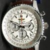 Replica horloge Breitling Navitimer 01 (44mm) witte wijzerplaat en bruine band