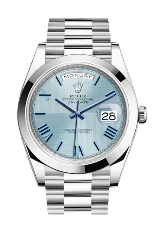 Replica de reloj Rolex Day-Date 18 (40mm) 228206 (Platinum ) Esfera Ice blue (Números romanos) Automático
